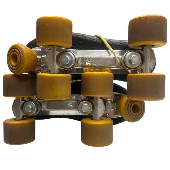 Vintage Makana Roller Skates M10 W11 Yellow with Blue Stripe - Picture 9 of 9